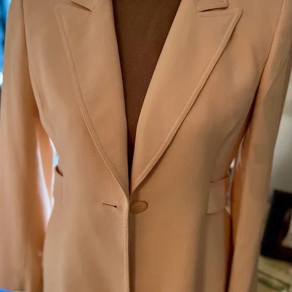 Kasper Petite 2-pc suit fully lined jacket and pants - Picture 4 of 10